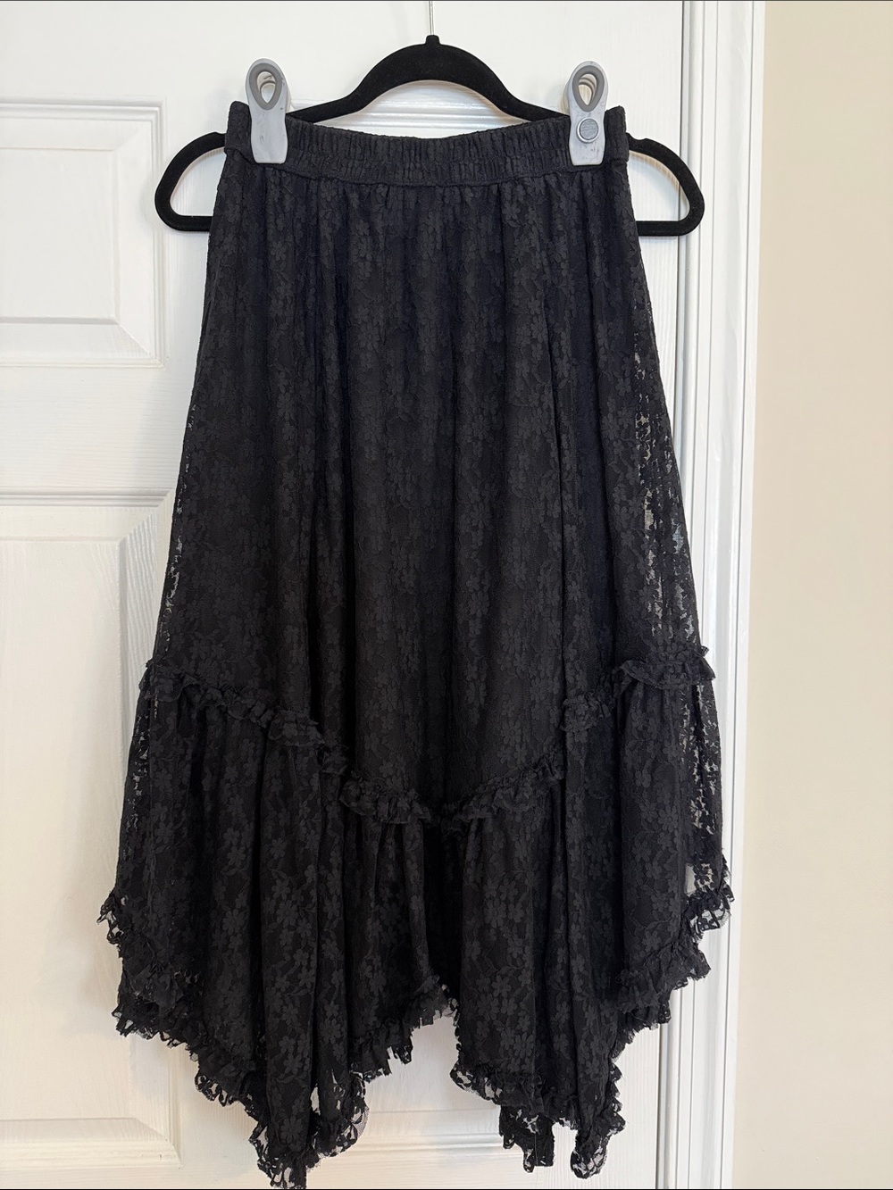 American Eagle Outfitters Black Lace Asymmetrical Handkerchief Hem Skirtw/lining